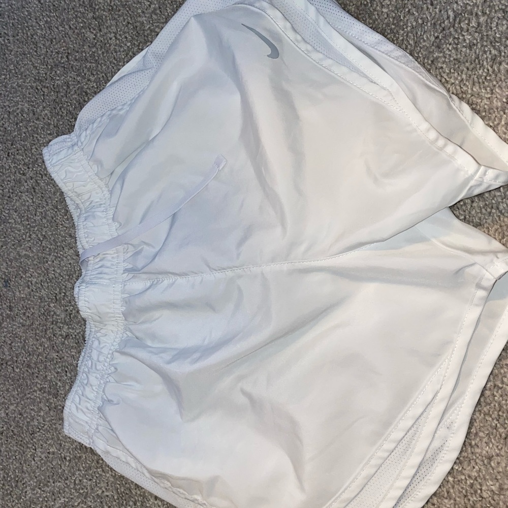 White nike running shorts